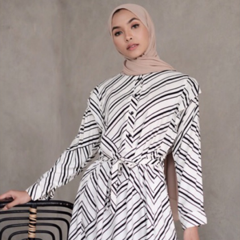 Alika Dress